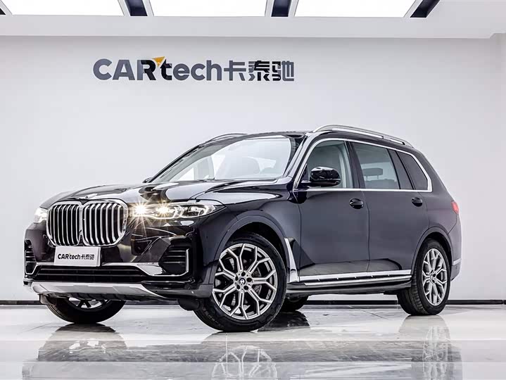 Фото 1 - BMW X7