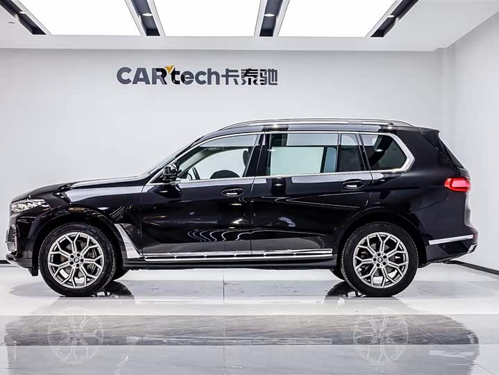 Фото 3 - BMW X7