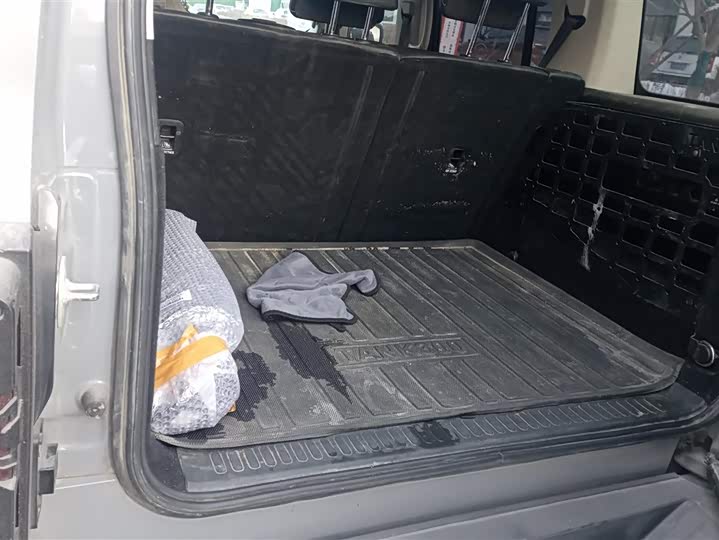 Фото 4 - Tank 300