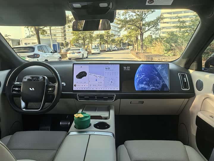 Фото 4 - LiXiang L9