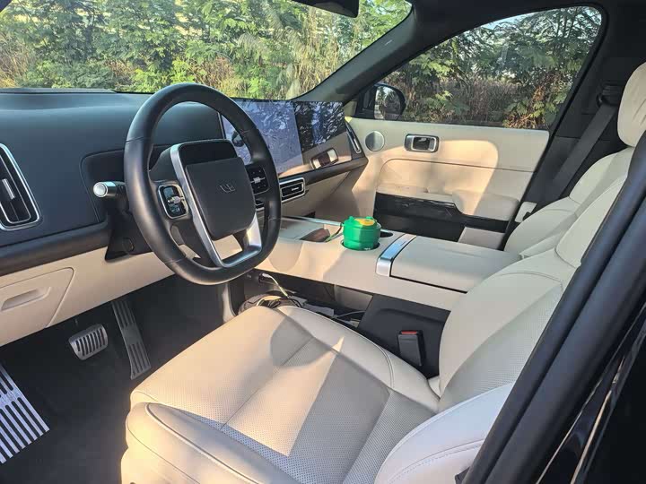 Фото 5 - LiXiang L9