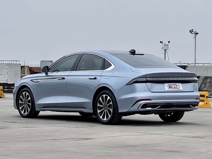 Фото 3 - Lincoln Z (Zephyr)