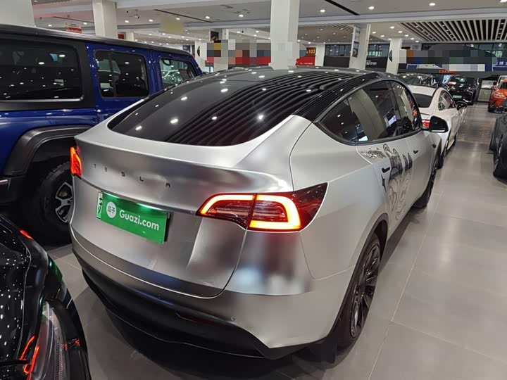 Фото 7 - Tesla Model Y