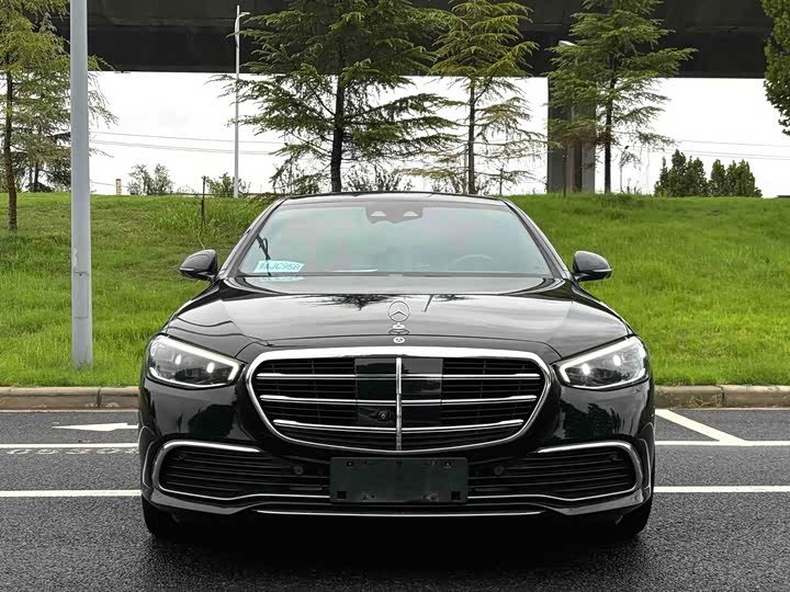 Фото 3 - Mercedes-Benz S-Class