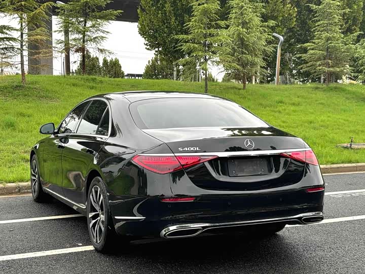 Фото 9 - Mercedes-Benz S-Class