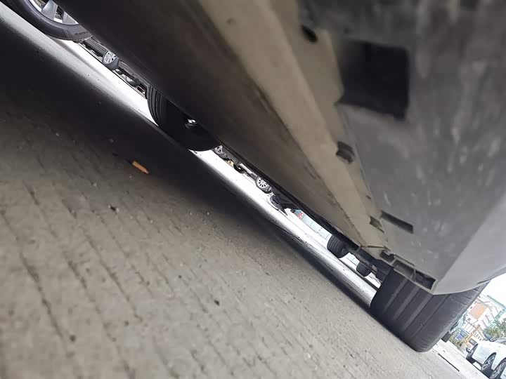 Фото 2 - GAC Aion LX