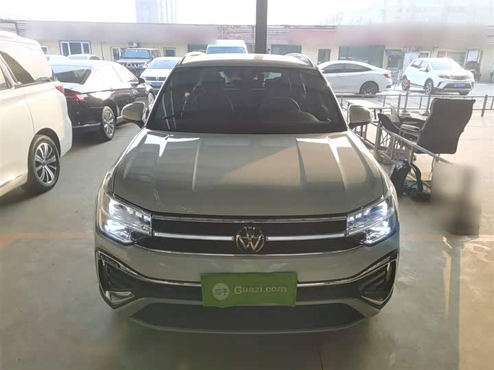 Фото 3 - Volkswagen Tharu