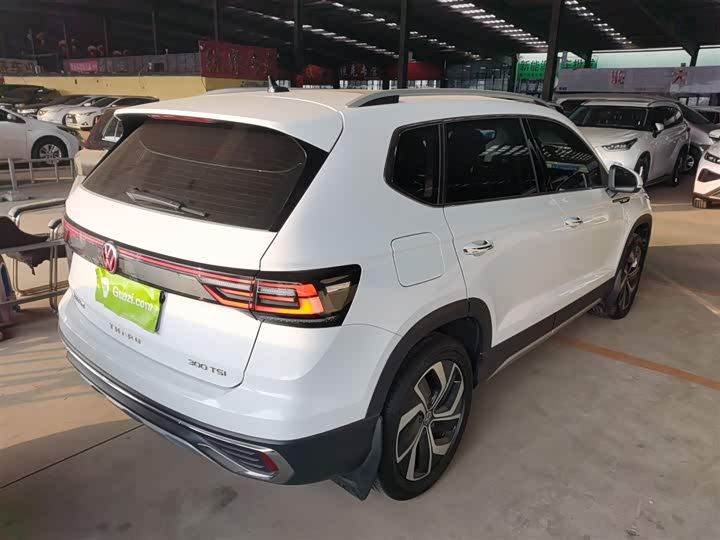 Фото 7 - Volkswagen Tharu