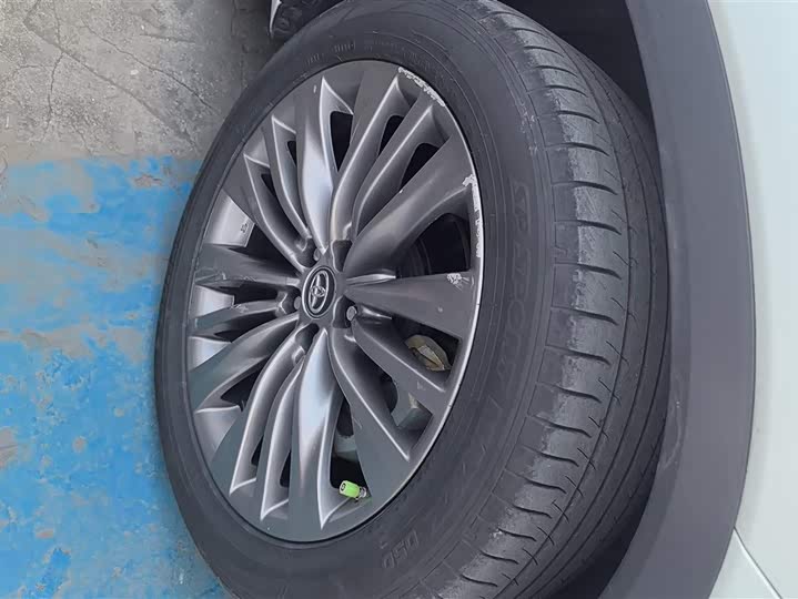 Фото 6 - Toyota Highlander