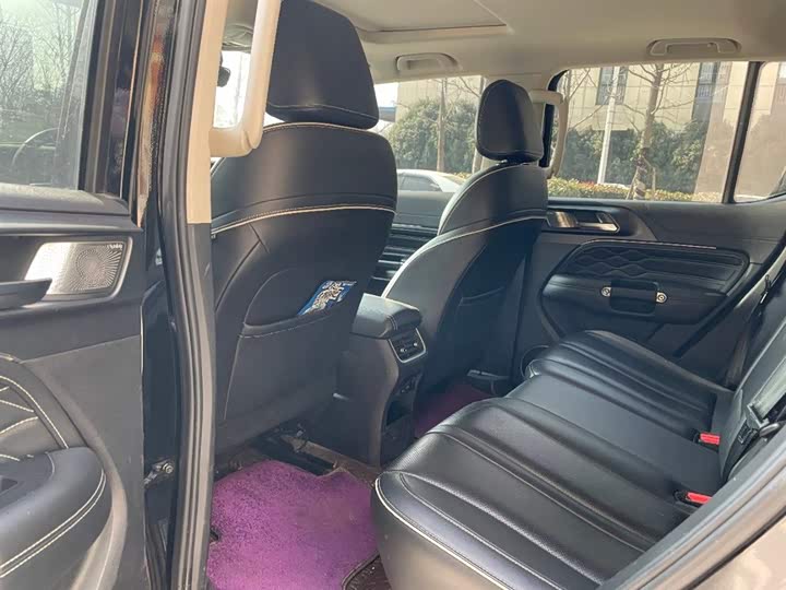 Фото 6 - Tank 300