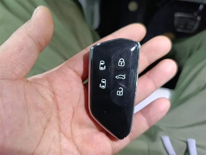 Фото 9 - Volkswagen Viloran