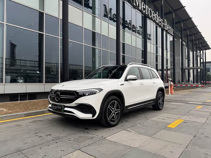 Фото 2 - Mercedes-Benz EQB