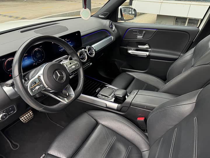 Фото 7 - Mercedes-Benz EQB
