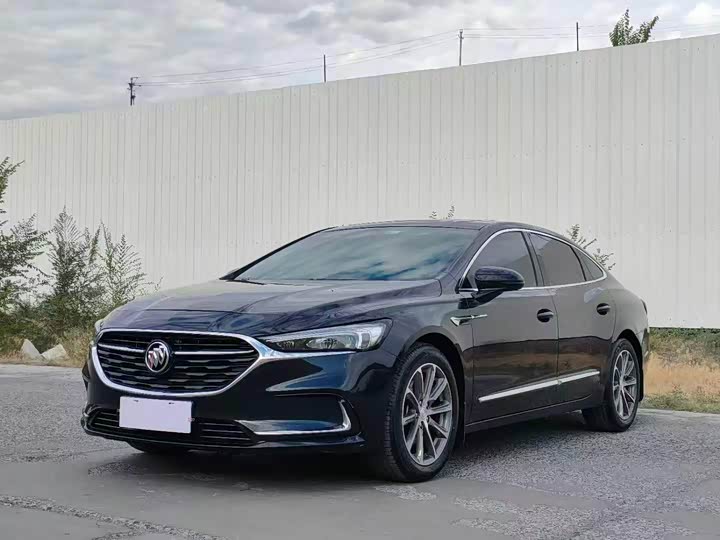 Фото 1 - Buick LaCrosse