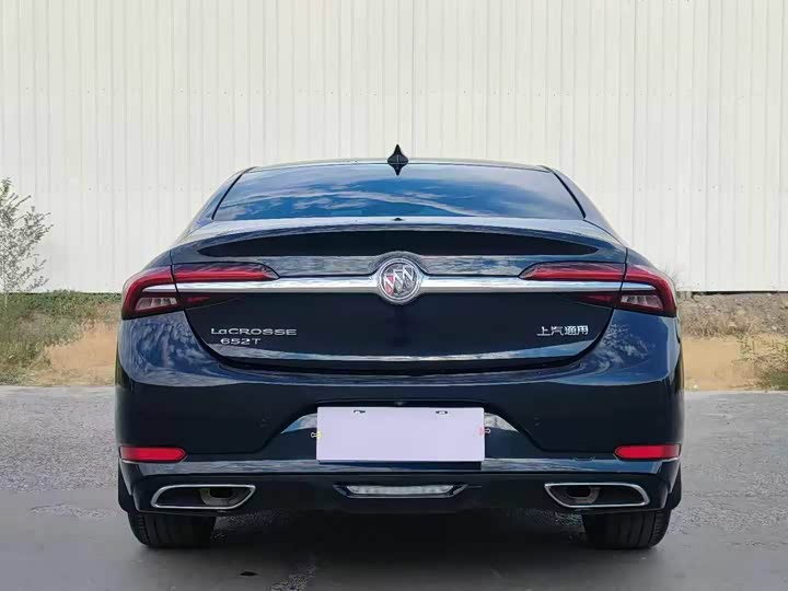 Фото 8 - Buick LaCrosse