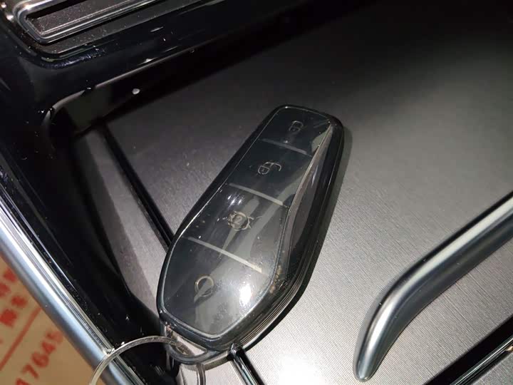 Фото 9 - BYD Tang Hybrid/EV