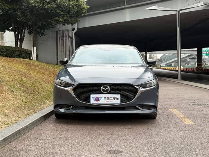 Фото 2 - Mazda 3 (Axela)