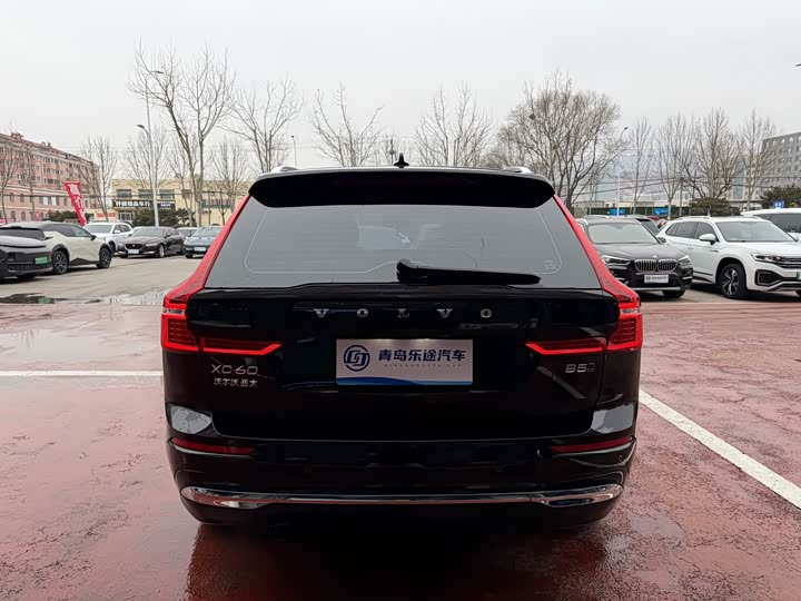 Фото 5 - Volvo XC60