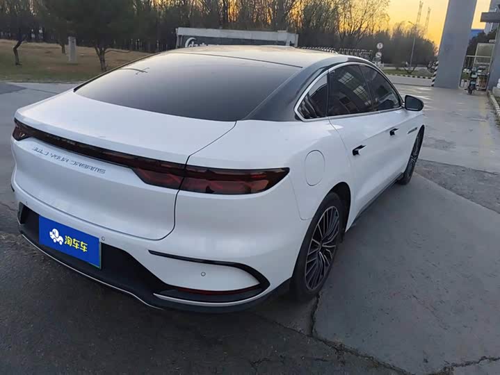 Фото 3 - BYD Han