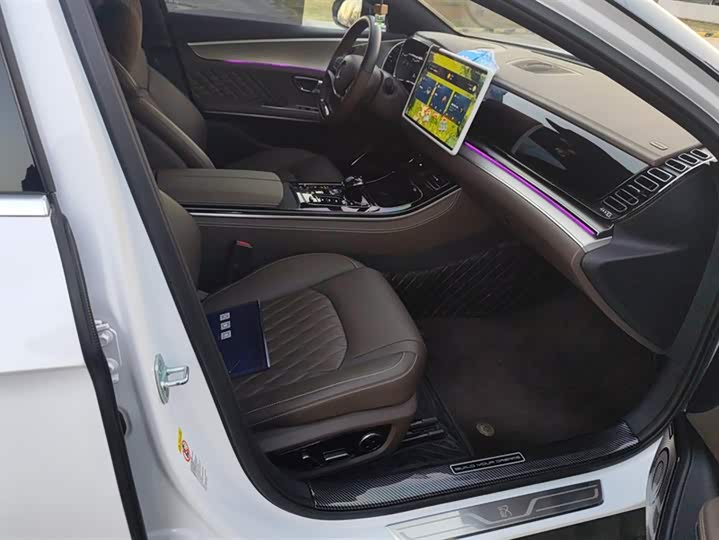 Фото 8 - BYD Han