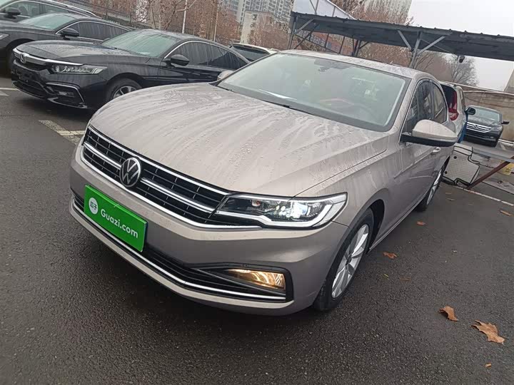 Фото 1 - Volkswagen Bora