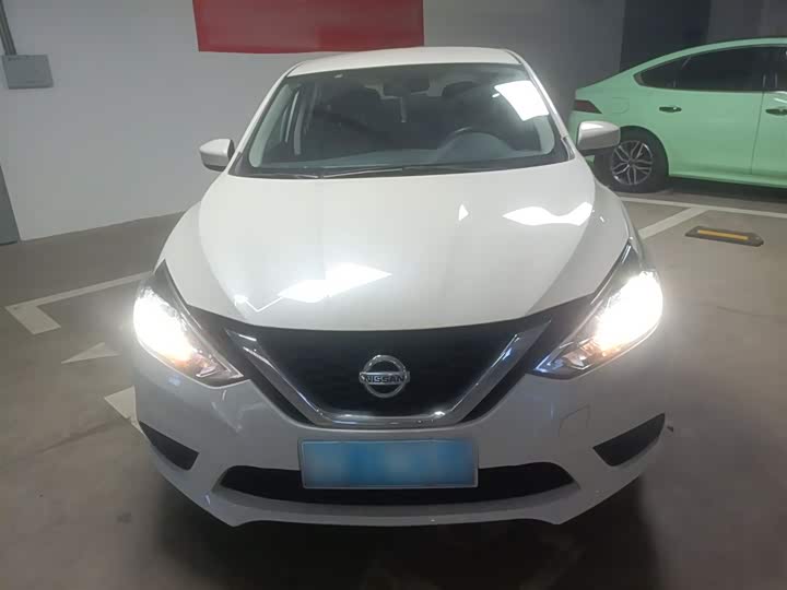 Фото 3 - Nissan Sylphy