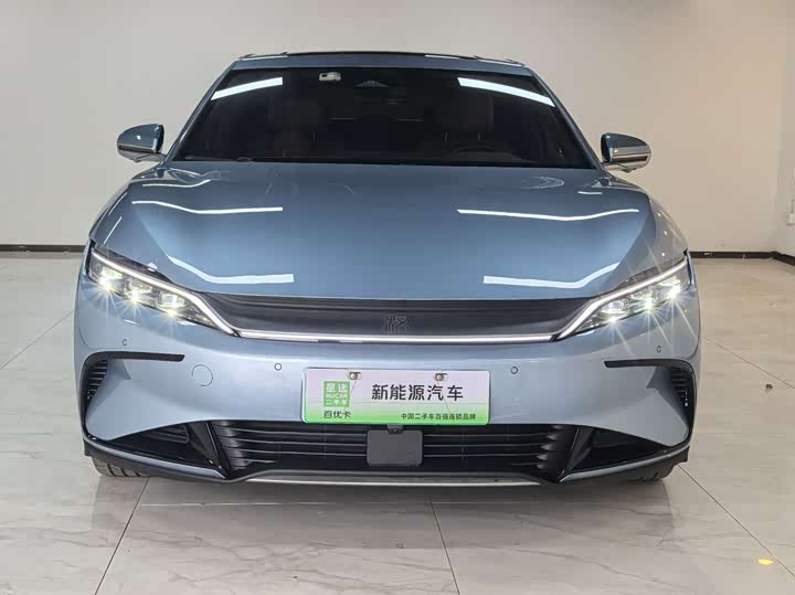 Фото 3 - BYD Han