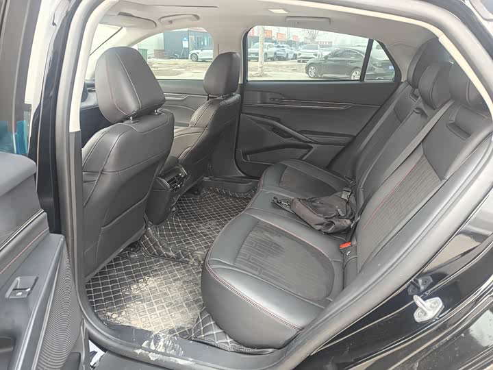 Фото 6 - Ford Mondeo