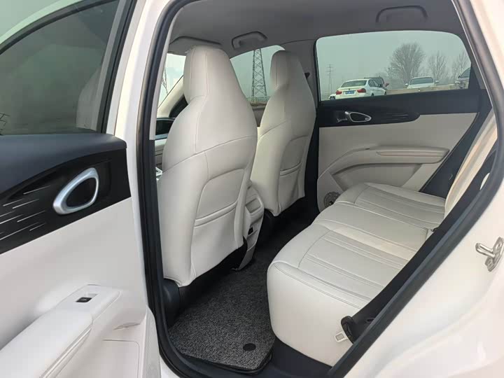 Фото 6 - Geely Galaxy Geome