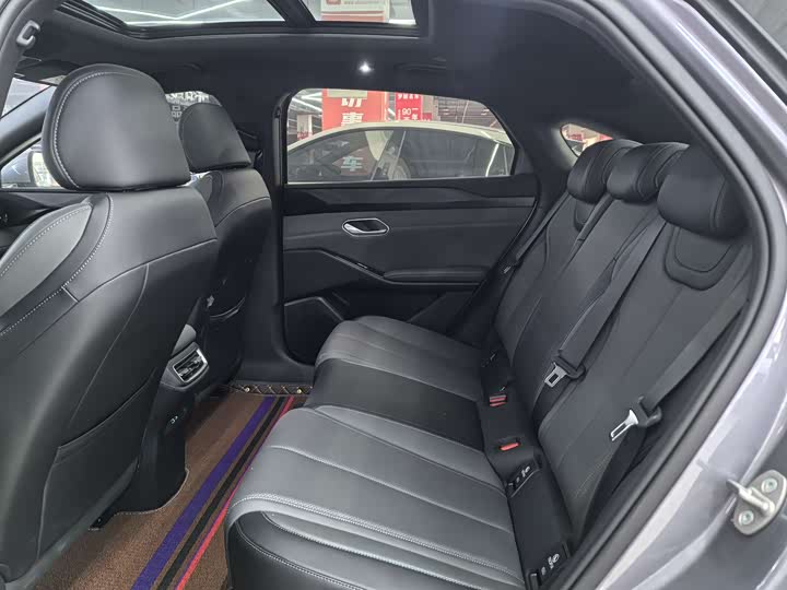 Фото 5 - BYD Qin L