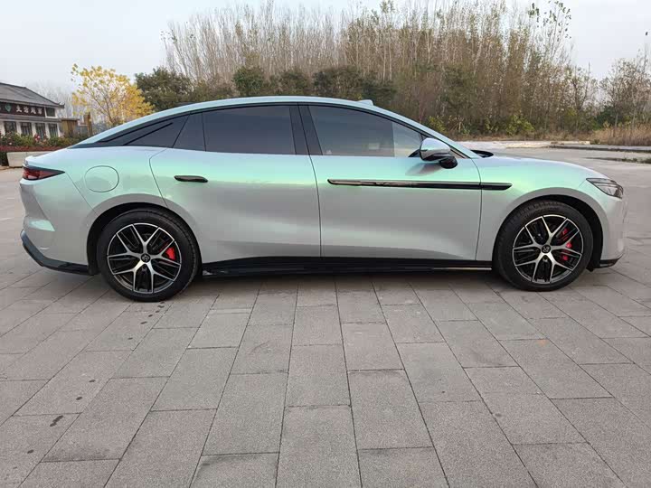 Фото 4 - BYD Han L