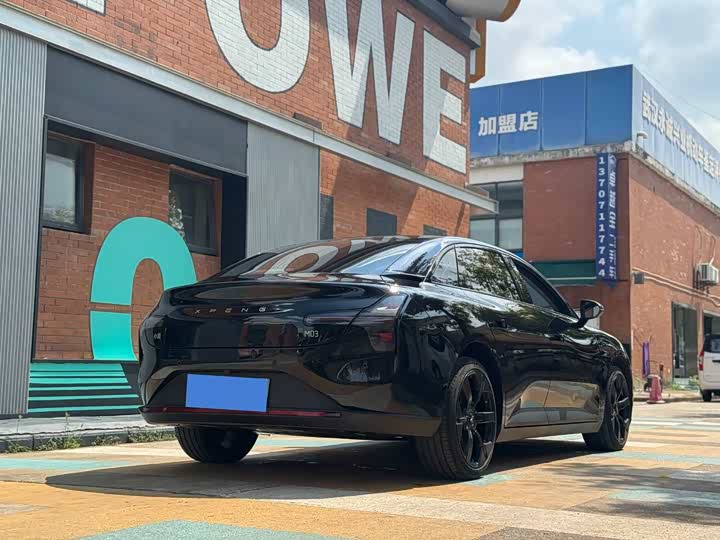 Фото 9 - XPeng Mona M03