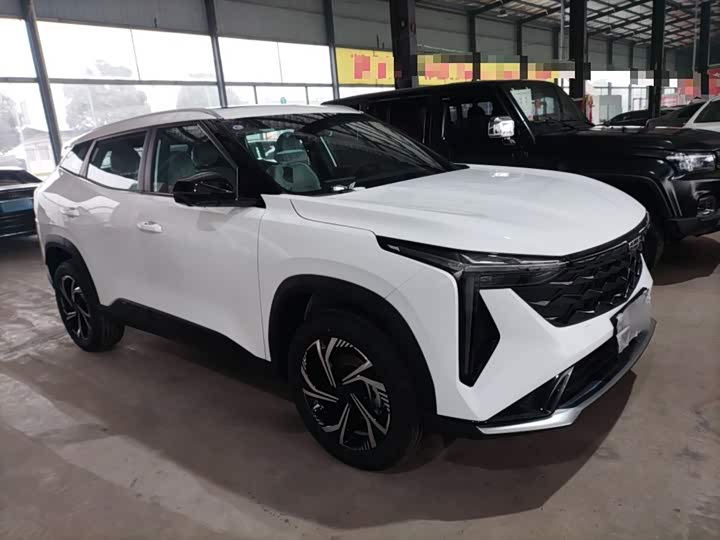 Фото 4 - Geely Atlas