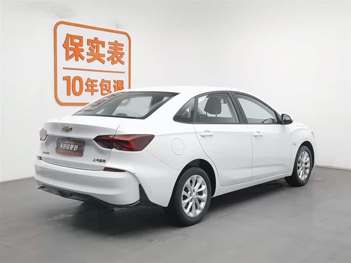 Фото 2 - Chevrolet Monza