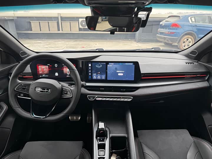 Фото 6 - Geely Binrui