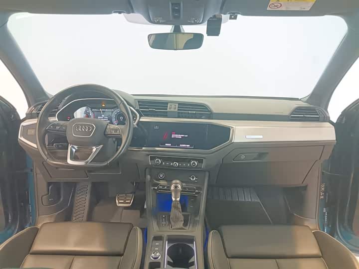 Фото 6 - Audi Q3