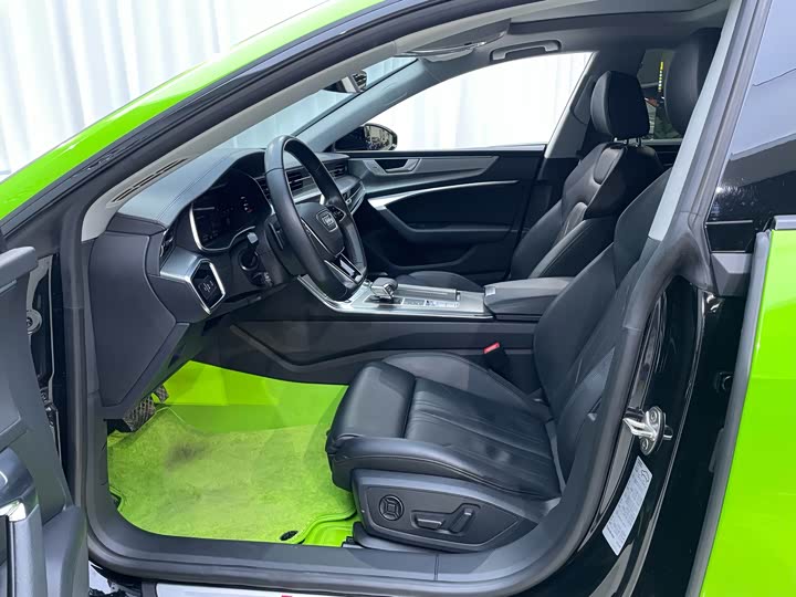 Фото 6 - Audi A7