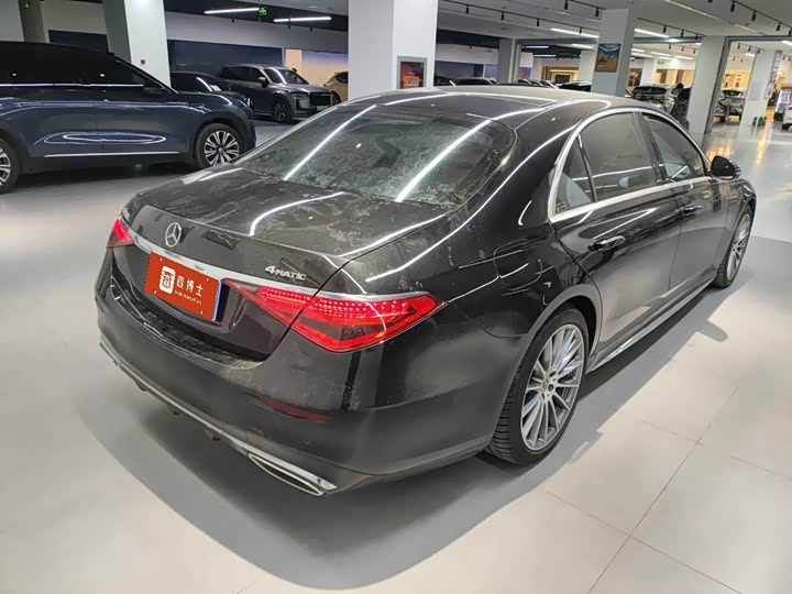 Фото 4 - Mercedes-Benz S-Class