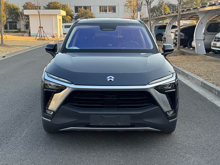 Фото 5 - Nio ES8