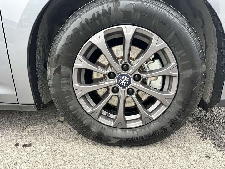 Фото 6 - BYD Qin L