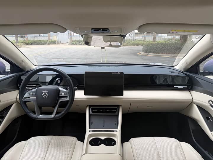 Фото 9 - BYD Qin L