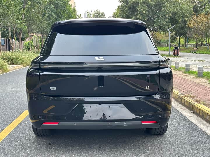 Фото 5 - LiXiang L8