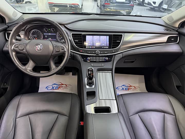 Фото 5 - Buick LaCrosse