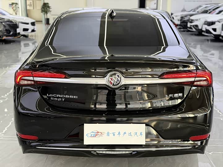 Фото 9 - Buick LaCrosse