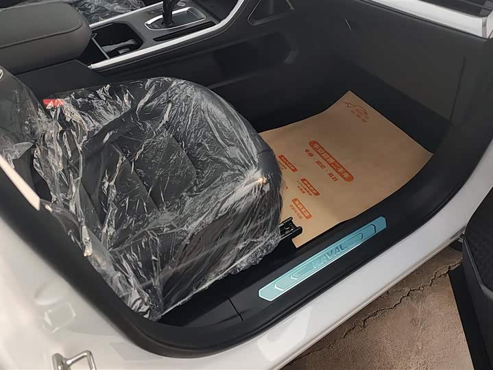 Фото 8 - Haval H6