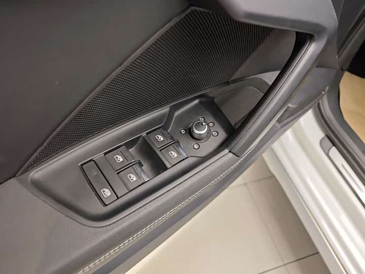 Фото 9 - Audi A3