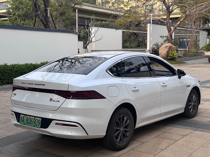 Фото 2 - BYD Qin Plus