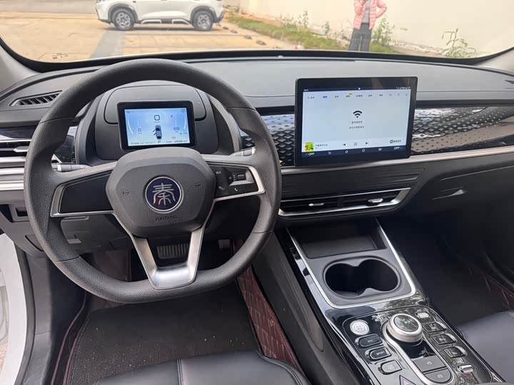 Фото 3 - BYD Qin Plus