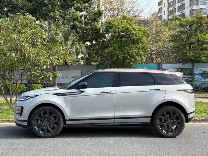 Фото 4 - Land Rover Range Rover Evoque L