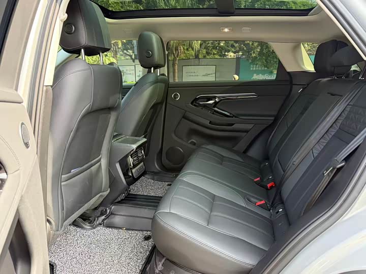 Фото 9 - Land Rover Range Rover Evoque L